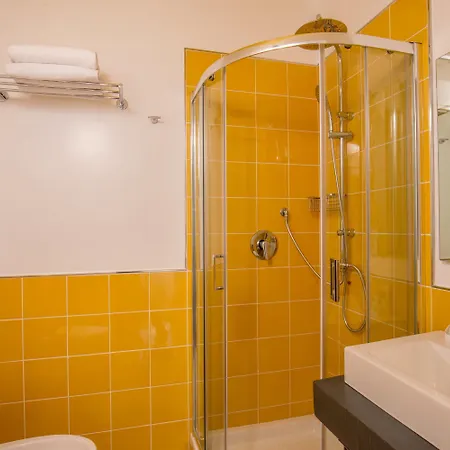 Urban Garden Hotel