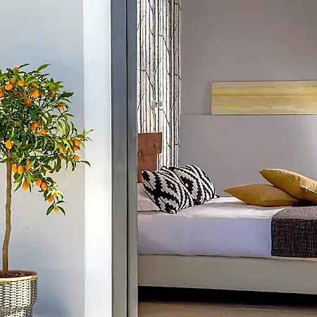 Urban Garden 3*