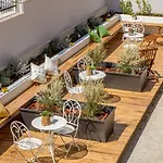 Urban Garden Hotel 3*