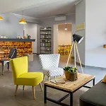 Urban Garden Hotel