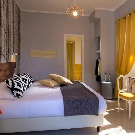 Отель Urban Garden 3*